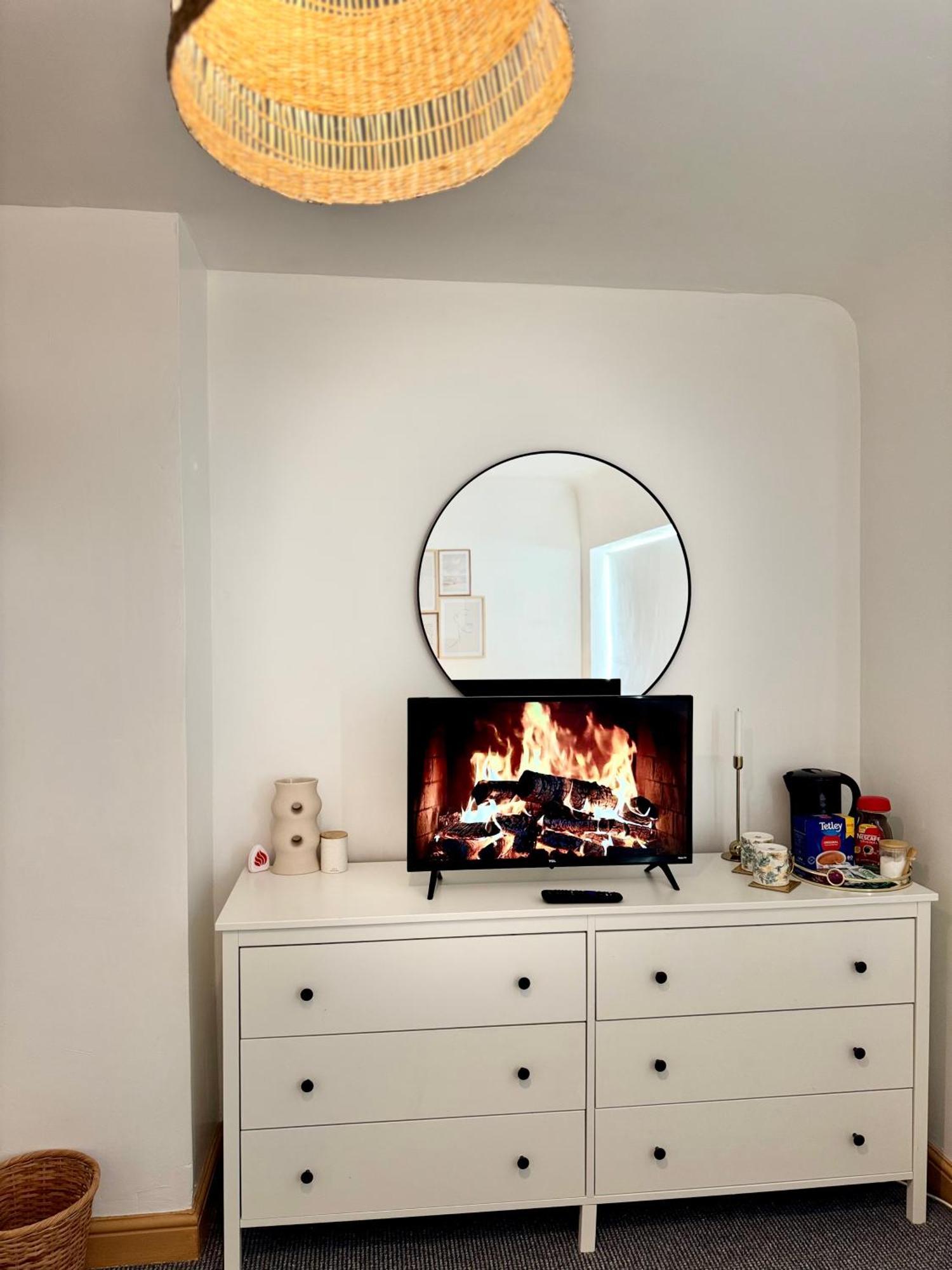 Contractor Haven- 3Bdr Crew House, Free Parking, Fast Wifi & Private Garden Daire Nottingham Dış mekan fotoğraf