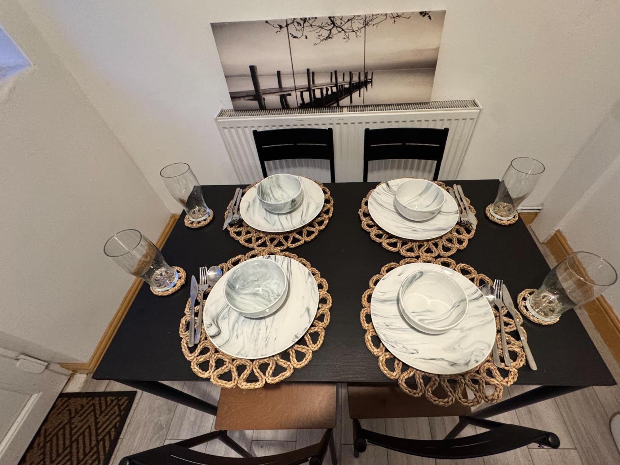 Contractor Haven- 3Bdr Crew House, Free Parking, Fast Wifi & Private Garden Daire Nottingham Dış mekan fotoğraf
